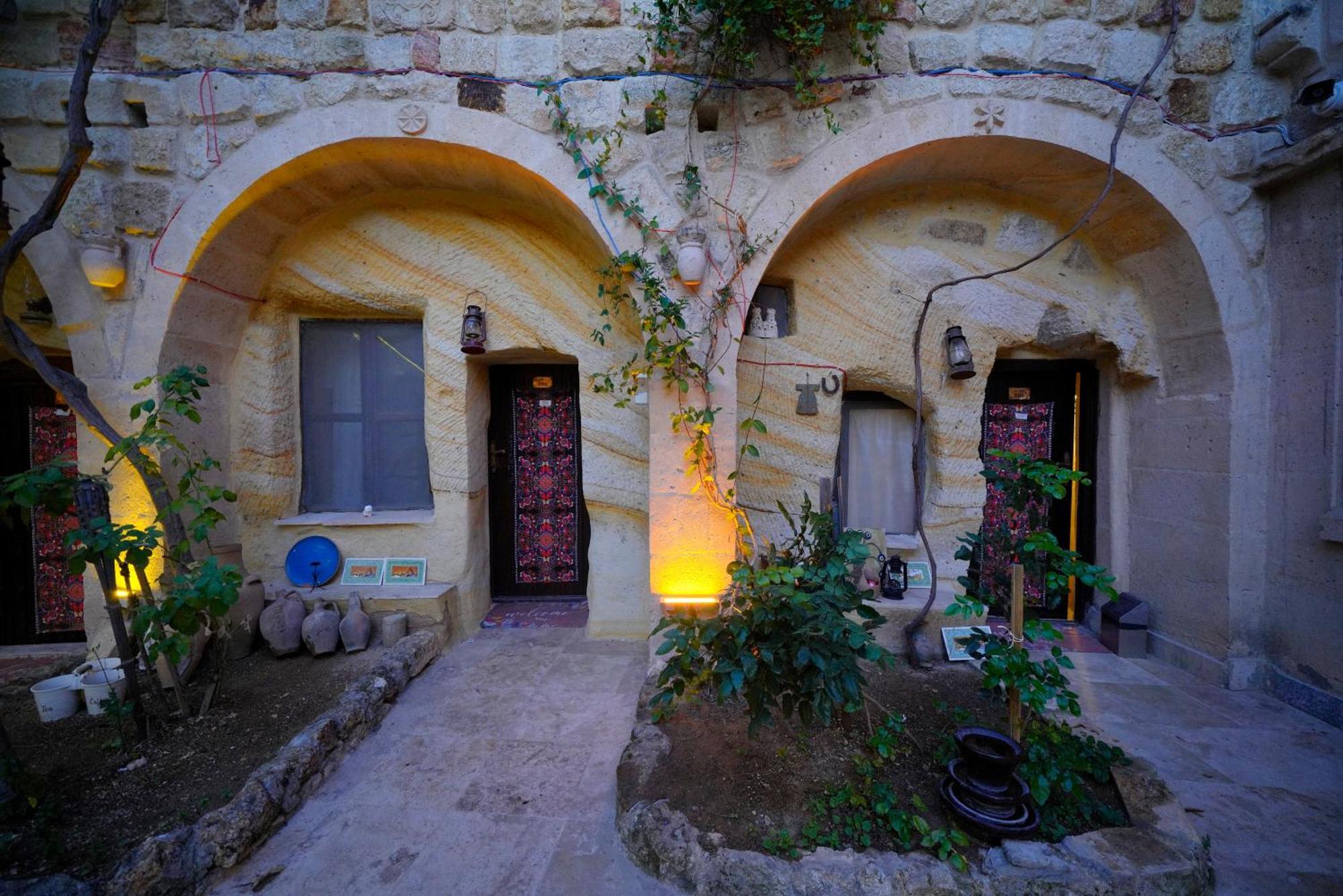 Готель Antik Cave House Урґюп Екстер'єр фото